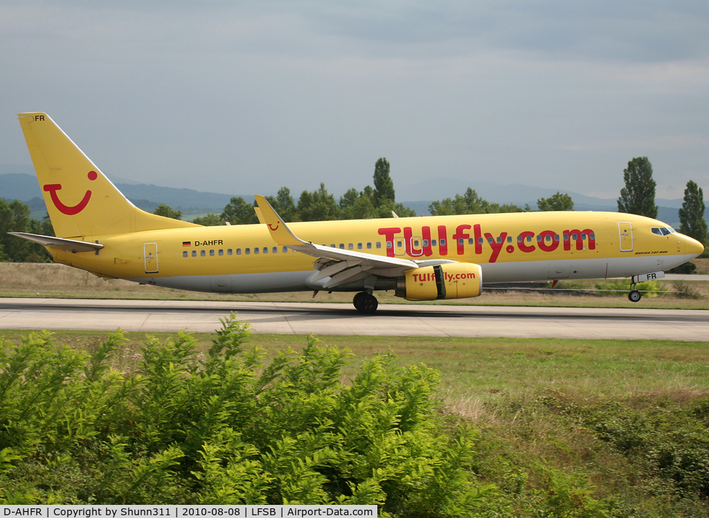 D-AHFR, 2000 Boeing 737-8K5 C/N 30593, Landing rwy 16