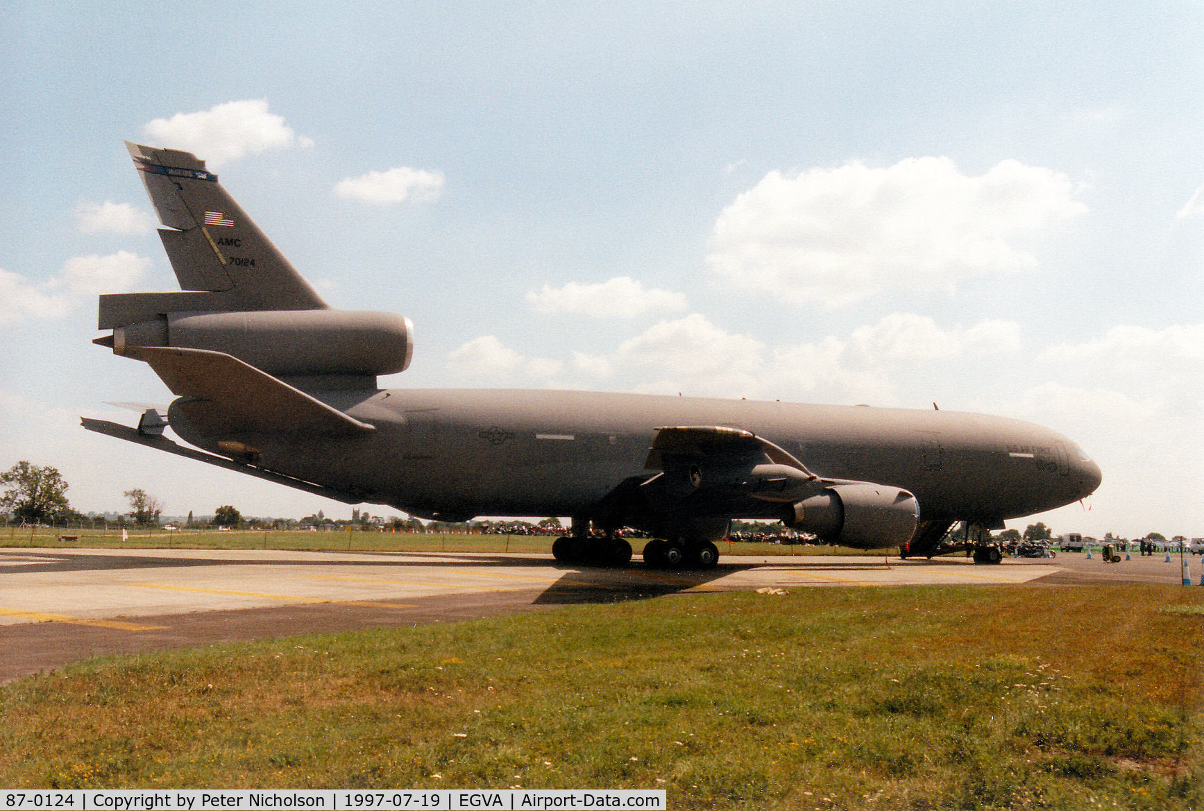 87-0124, 1987 McDonnell Douglas KC-10A Extender C/N 48310, KC-10A Extender, callsign Reach 7124, of 2nd Air Refuelling Squadron at McGuire AFB on display at the 1997 Intnl Air Tattoo at RAF Fairford.