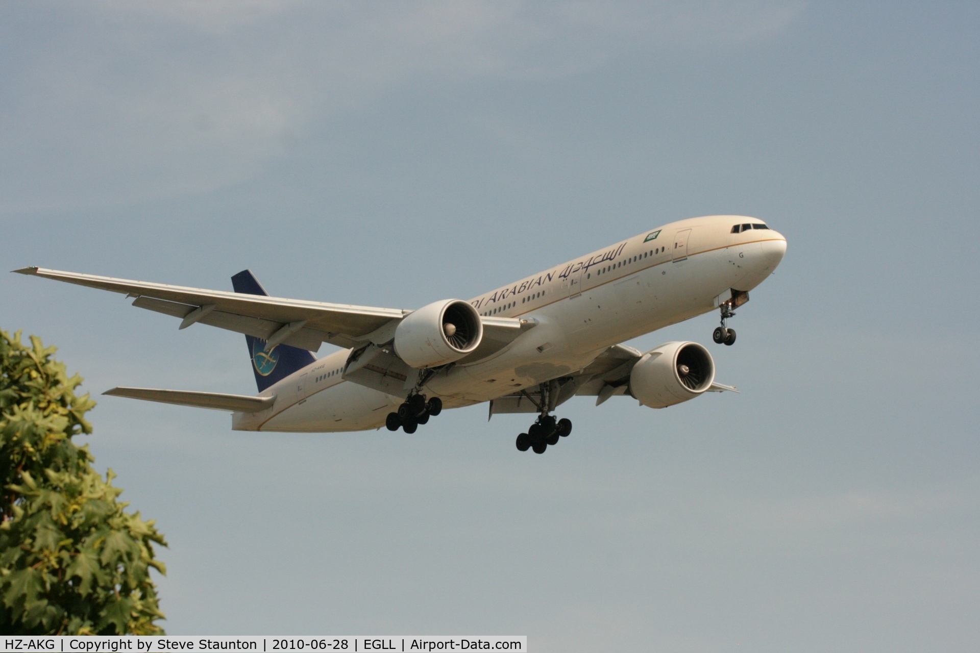 HZ-AKG, 1998 Boeing 777-268/ER C/N 28350, Taken at Heathrow Airport, June 2010