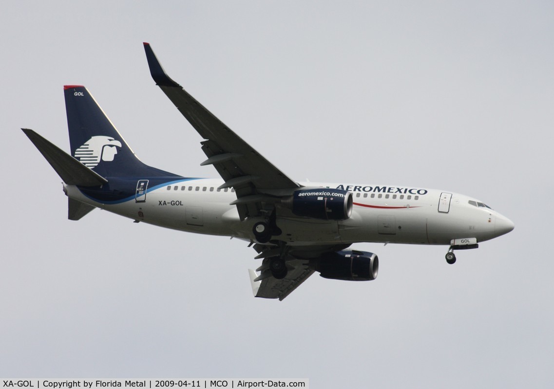 XA-GOL, 2006 Boeing 737-752 C/N 35785, Aeromexico 737-700