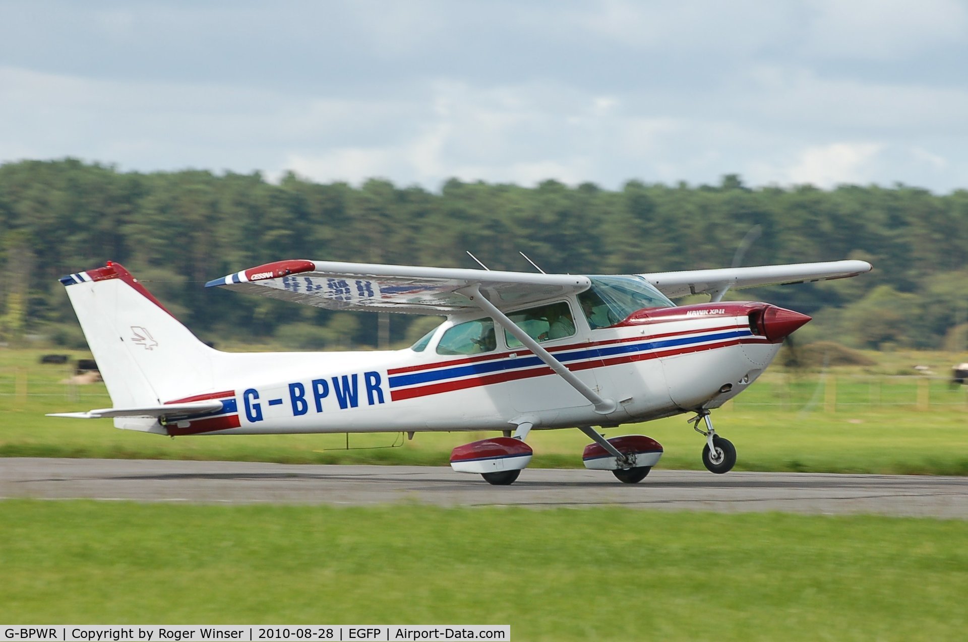 G-BPWR, 1979 Cessna R172K Hawk XP C/N R172-2953, Cessna Hawk XP 11 operated by FlyWales departing Runway 04