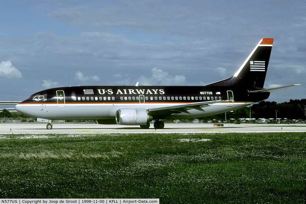 N577US, 1988 Boeing 737-301 C/N 23742, From the G.Bouma collection. Probably taken at Fort Lauderdale