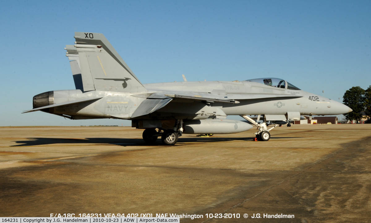 164231, 1991 McDonnell Douglas F/A-18C Hornet C/N 0994/C218, at NAF Washington