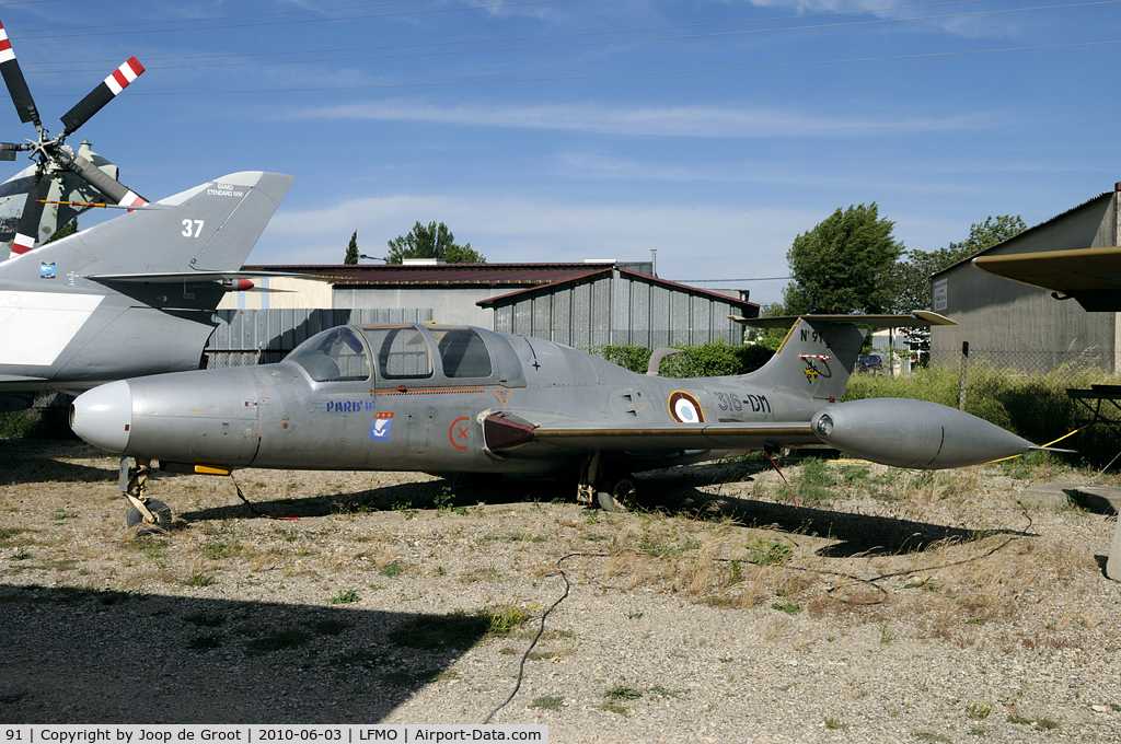 91, 1961 Morane-Saulnier MS.760 Paris C/N 91, part of the collection 'Les Amis de la 5ème Escadre' in the town of Orange.