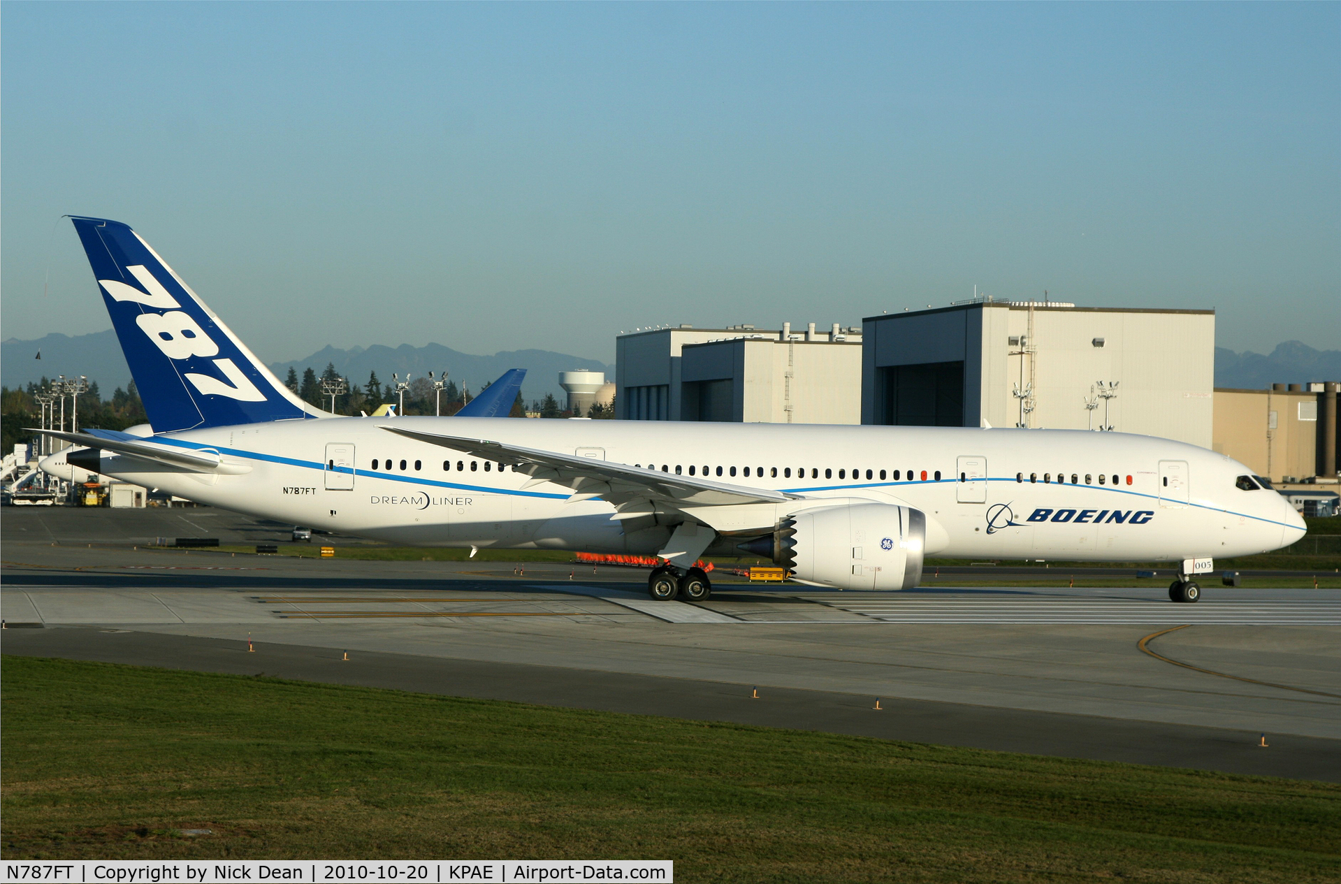 N787FT, 2010 Boeing 787-8 Dreamliner C/N 40694, KPAE ZA005 departing 16R back to KBFI
