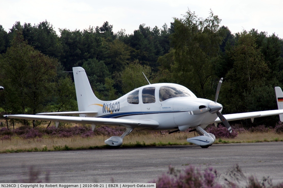 N126CD, 1999 Cirrus SR20 C/N 1012, Oostmalle Fly in 21-08-2010