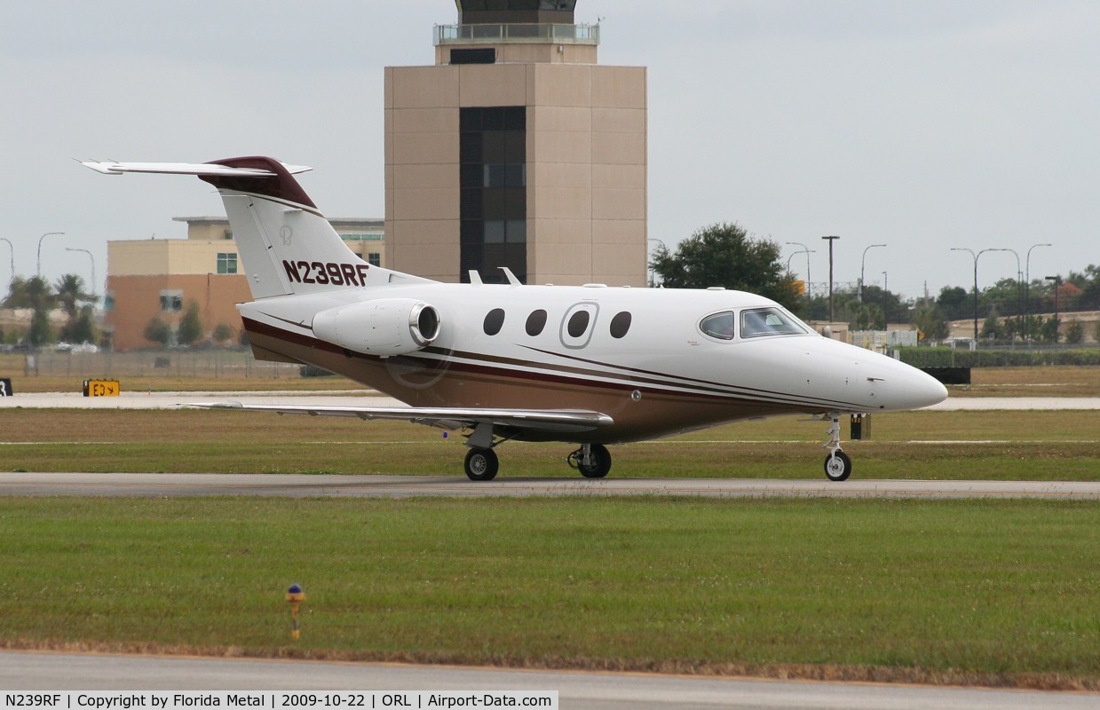 N239RF, Raytheon Aircraft Company 390 C/N RB-139, Beech 390