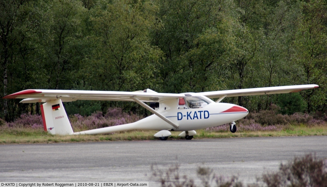D-KATD, Technoflug Piccolo C/N 009, Technoflug Piccolo.
Oostmalle Fly in 21-08-2010