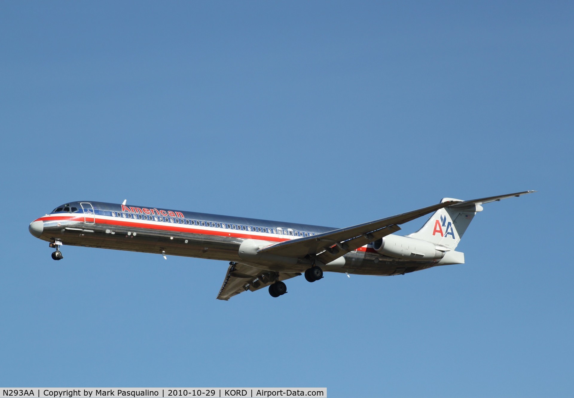 N293AA, 1985 McDonnell Douglas MD-82 (DC-9-82) C/N 49305, MD-82