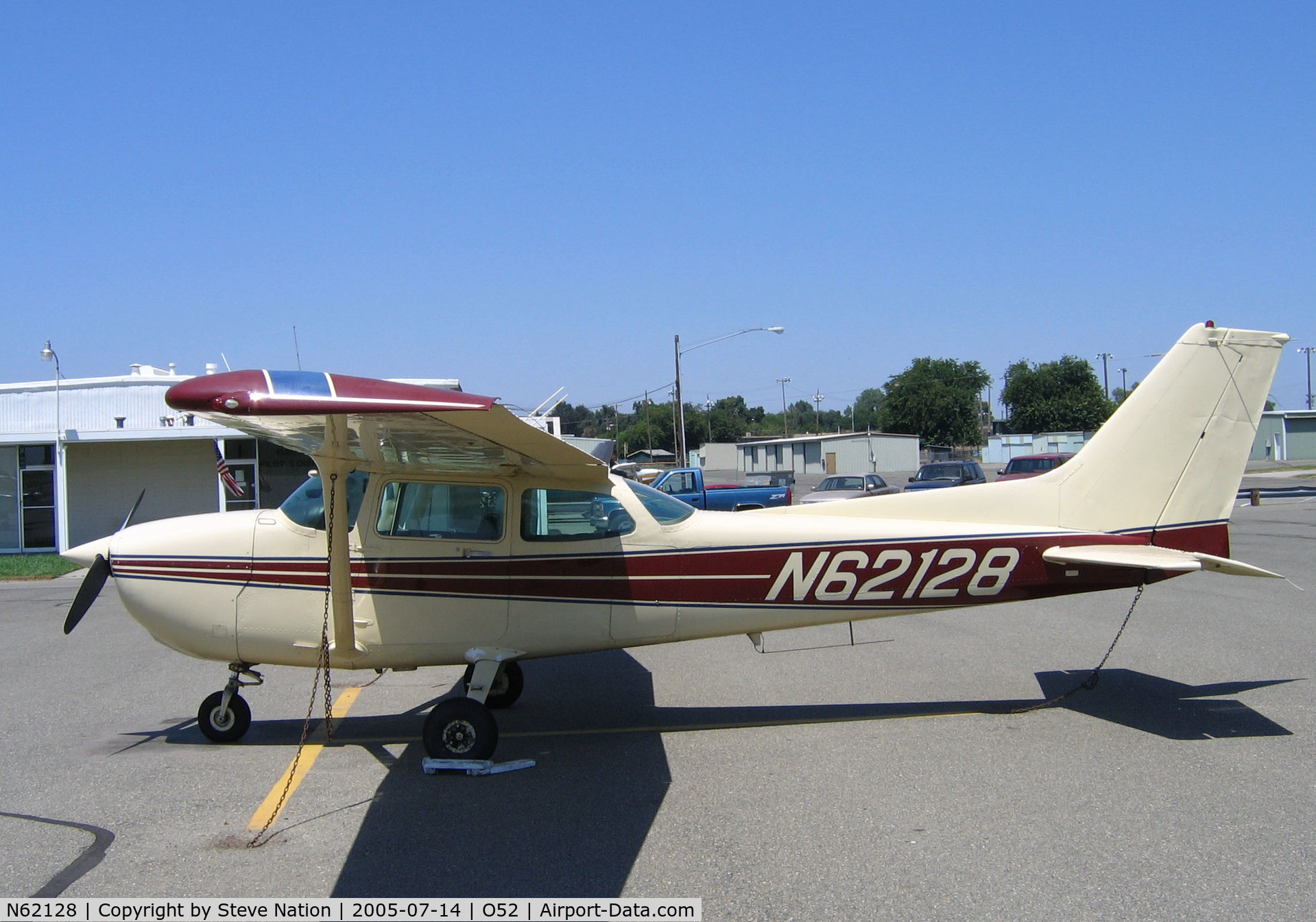N62128, Cessna 172P C/N 17275217, Cessna 172P @ Yuba City, CA