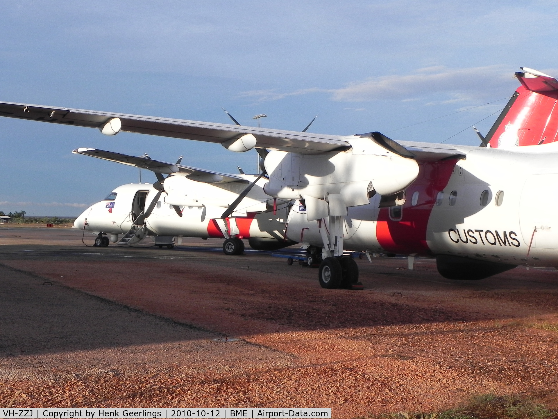 VH-ZZJ, 2000 De Havilland Canada DHC-8-202 Dash 8 C/N 551, Surveillance Australia / Customs , Broome