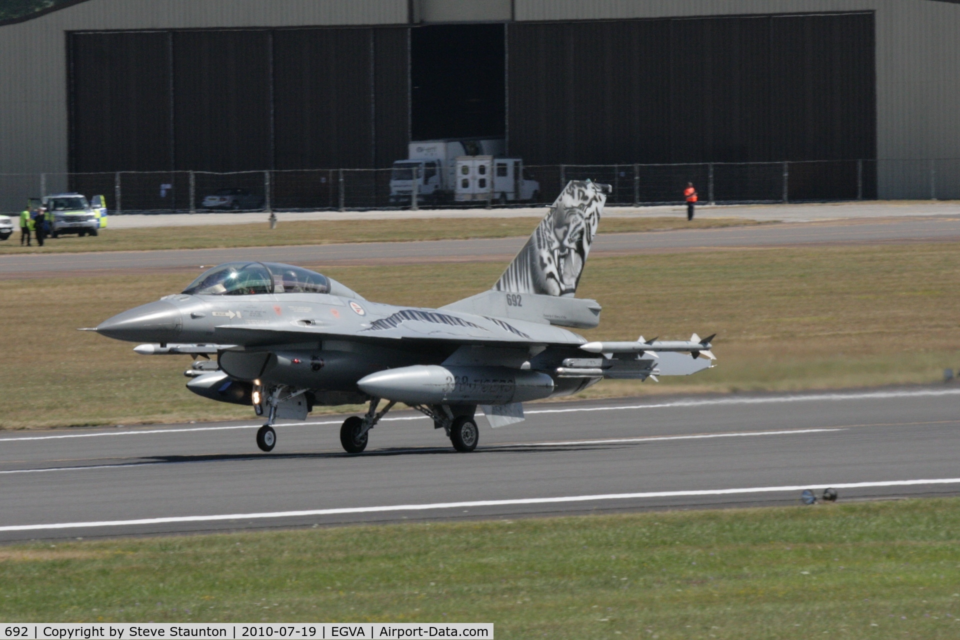 692, 1980 General Dynamics F-16BM Fighting Falcon C/N 6L-11, Taken at the Royal International Air Tattoo 2010