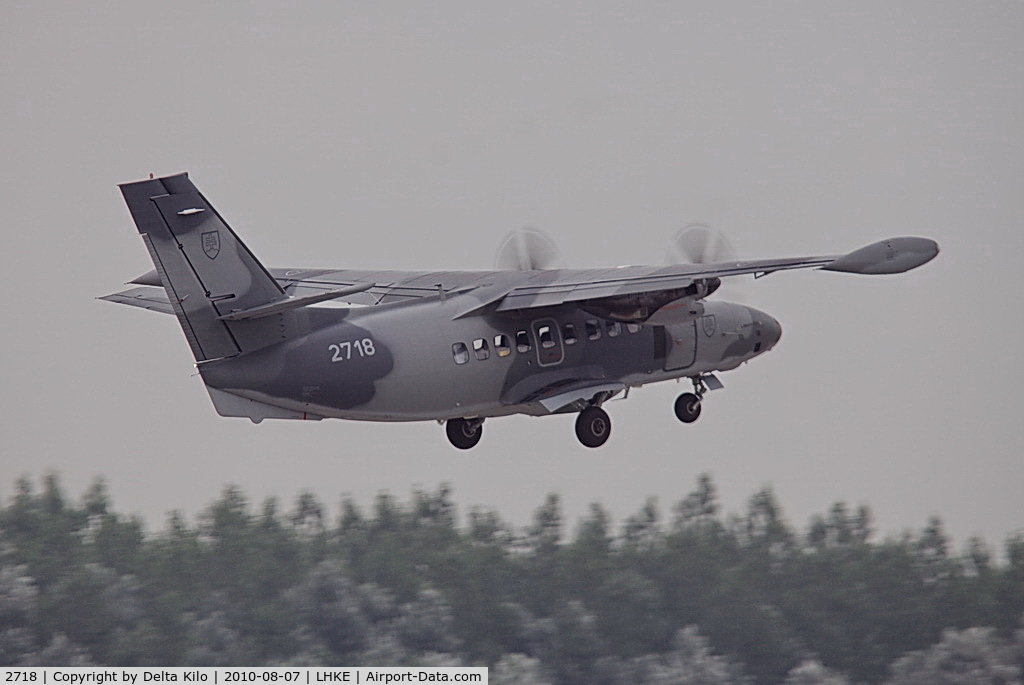 2718, 1992 Let L-410UVP-S Turbolet C/N 092718, Czech Republic - Air Force