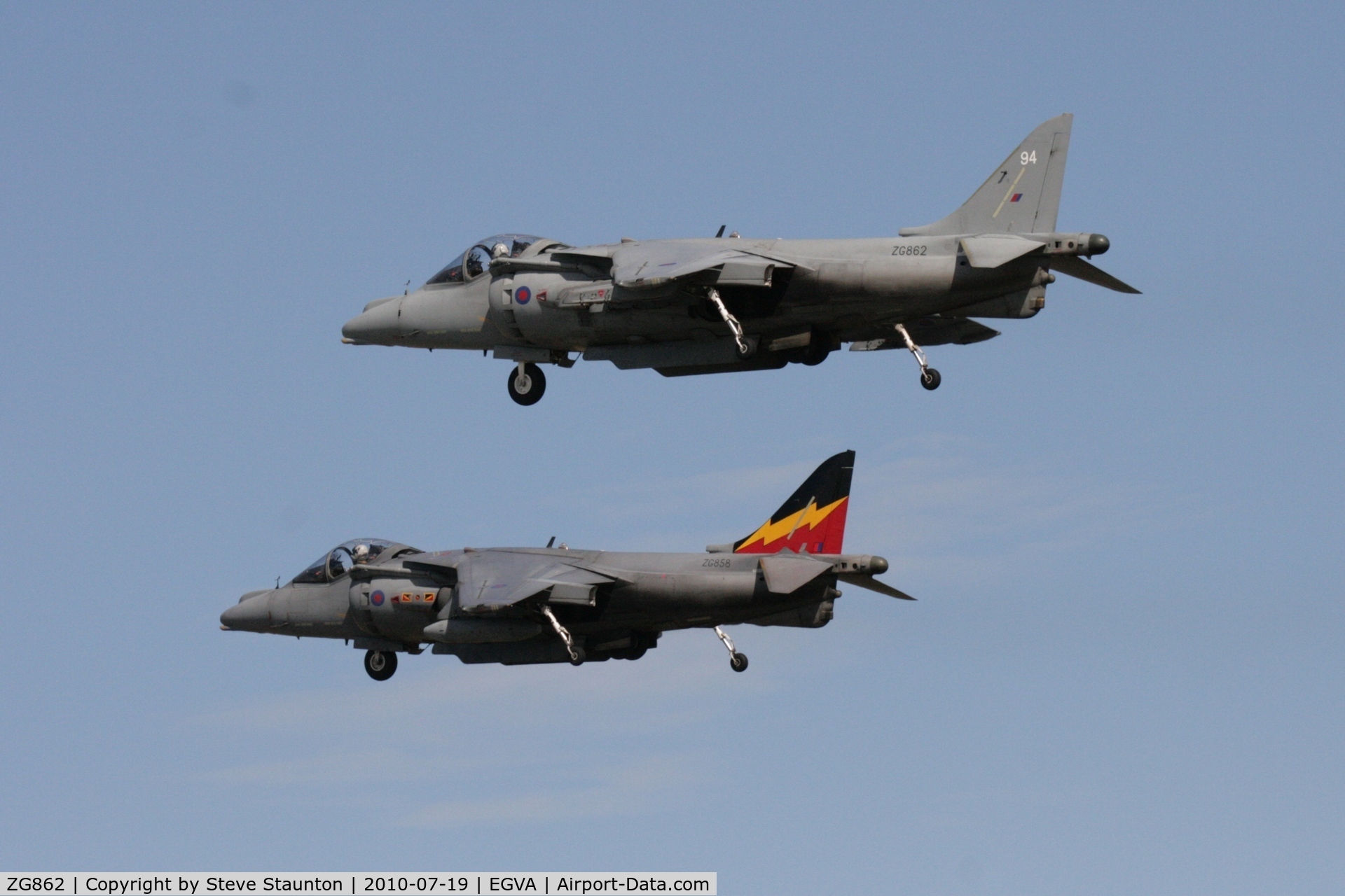 ZG862, British Aerospace Harrier GR.7 C/N P94, Taken at the Royal International Air Tattoo 2010 (with ZG858)