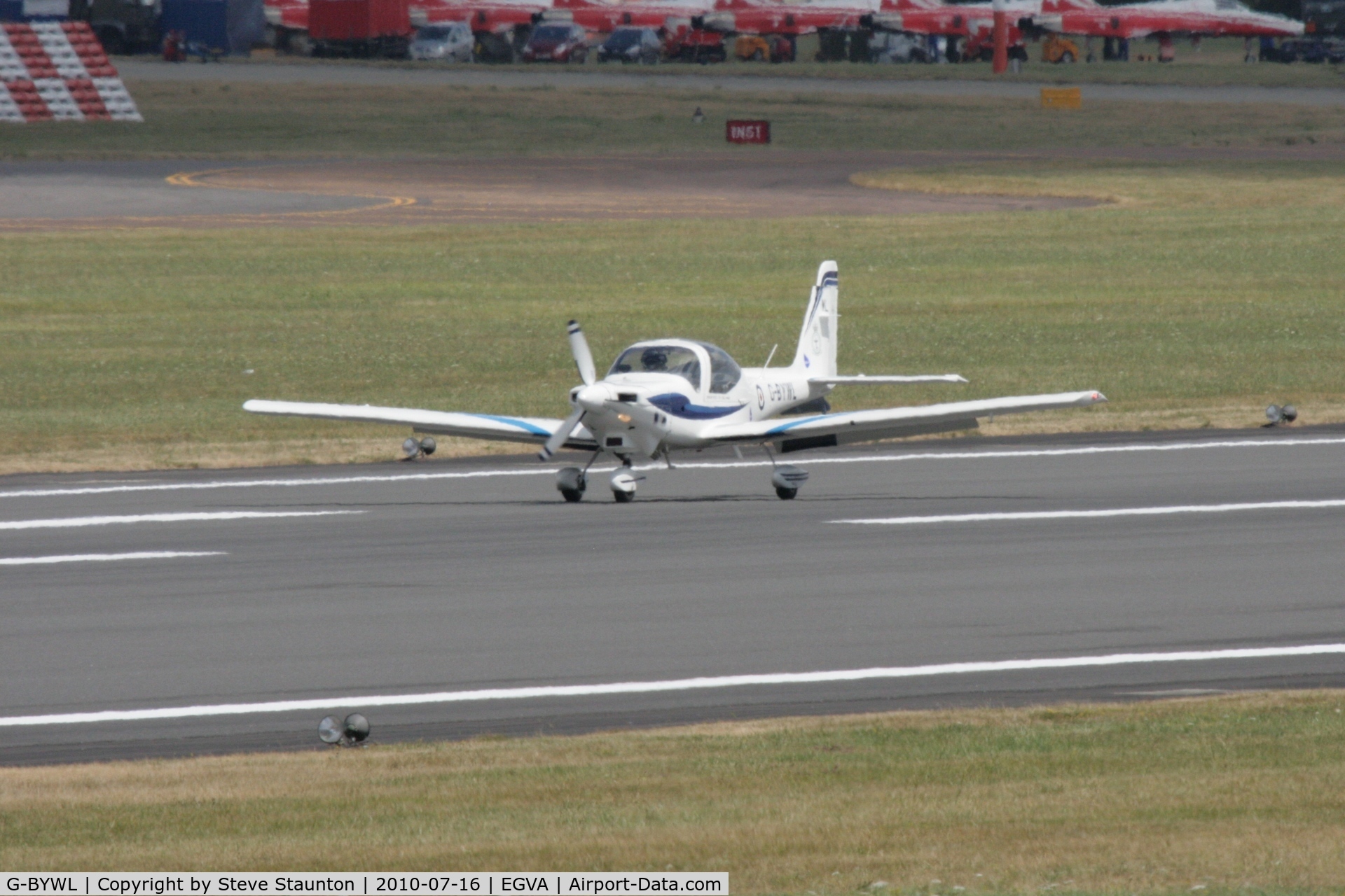 G-BYWL, 2000 Grob G-115E Tutor T1 C/N 82147/E, Taken at the Royal International Air Tattoo 2010