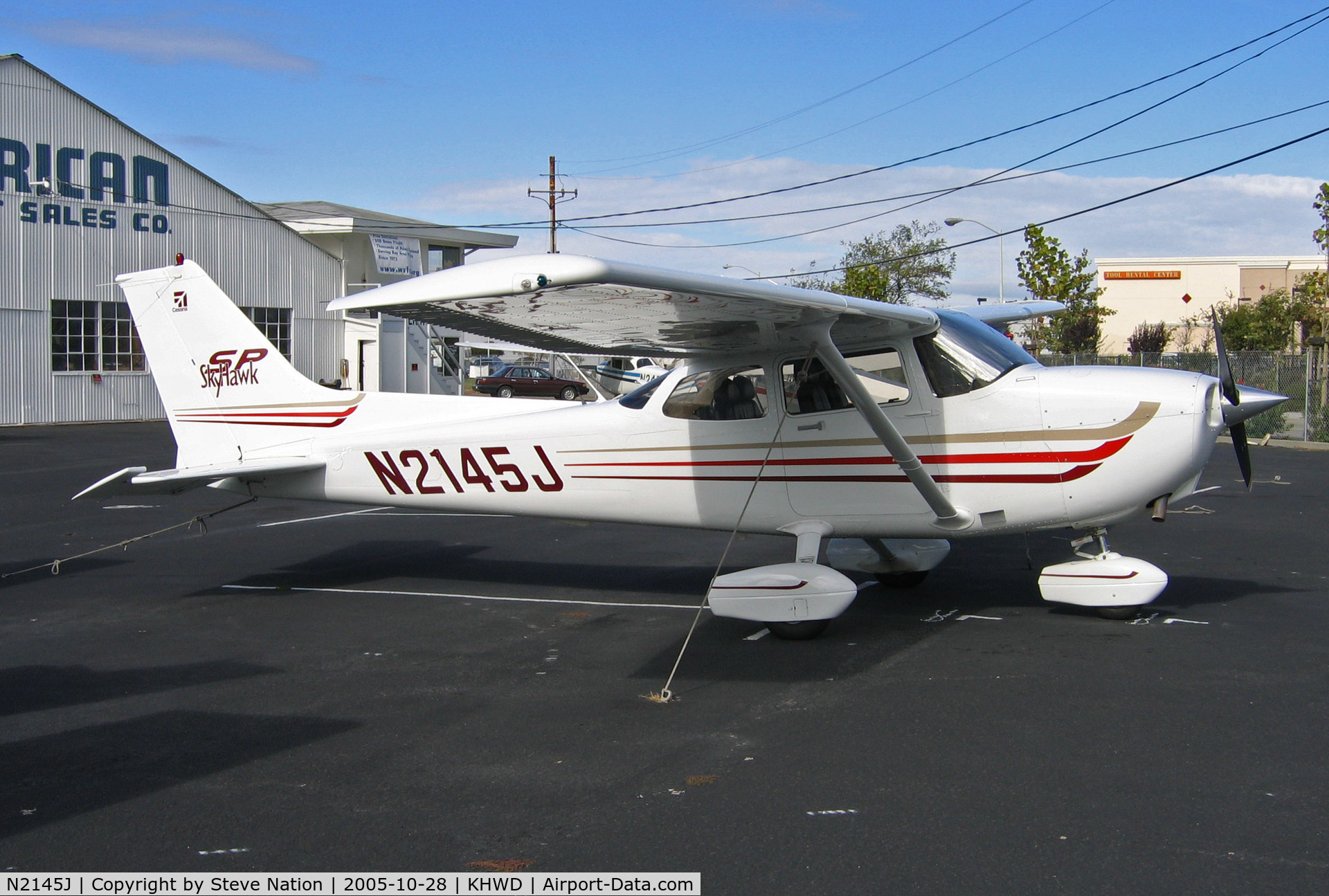 N2145J, 2003 Cessna 172S C/N 172S9418, 2003 Cessna 172S @ Hayward, CA home base in Oct 2005 (to new owner in Florida by Jun 2006)