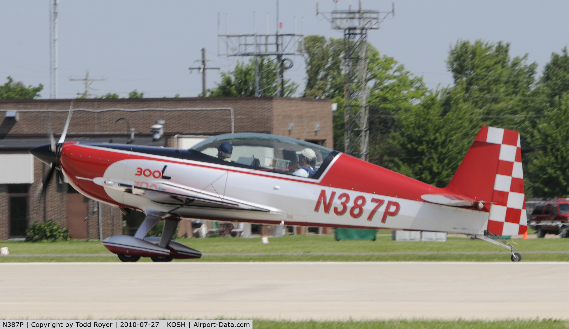 N387P, 2008 Extra EA-300L C/N 1287, EAA AIRVENTURE 2010