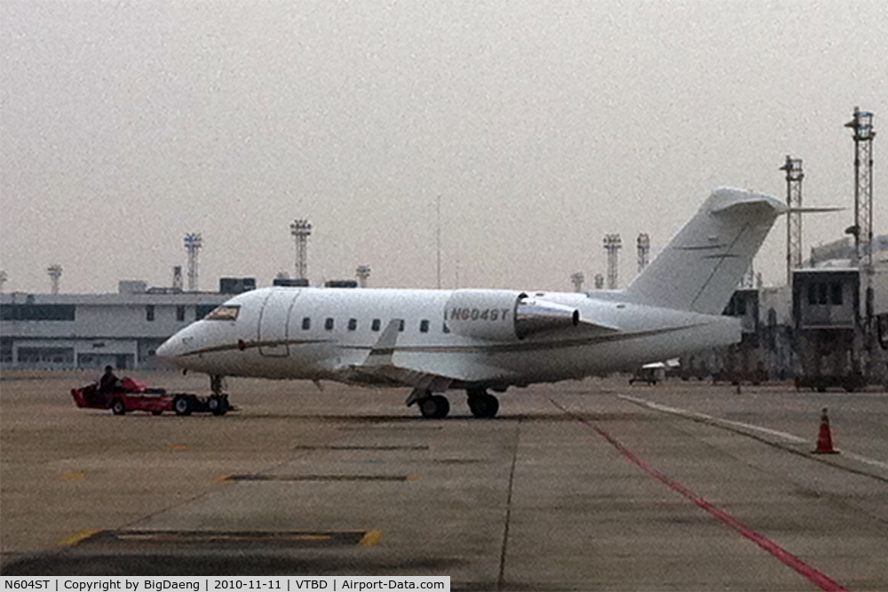N604ST, 2000 Bombardier Challenger 604 (CL-600-2B16) C/N 5479, More photo ...