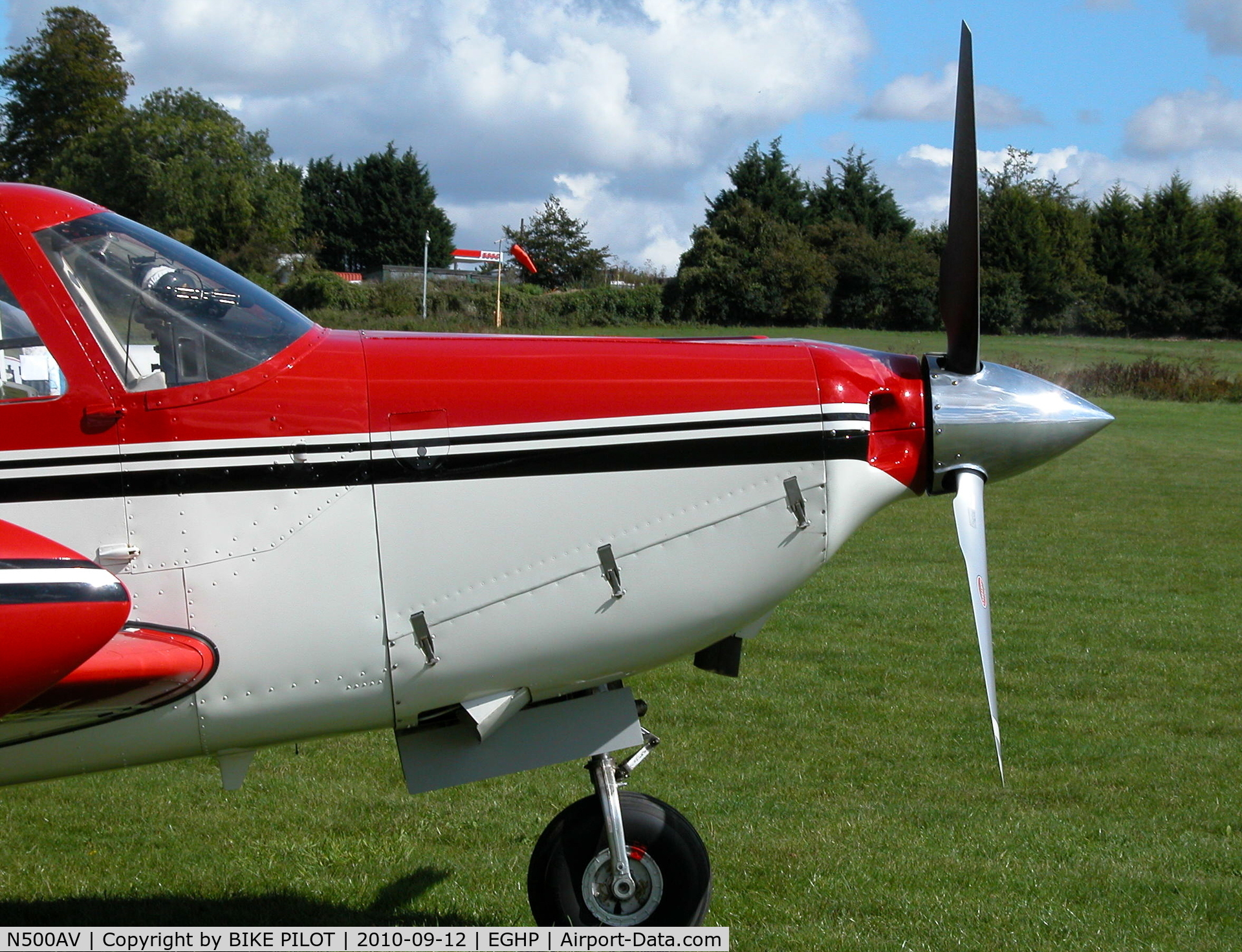 N500AV, 1969 Piper PA-24-260 Comanche C/N 24-4805, Very nice looking Comanche, Lycoming IO-540 SER