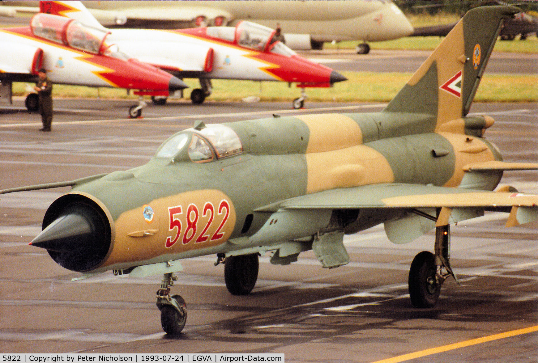 5822, Mikoyan-Gurevich MiG-21bis C/N 75035822, MiG-21 Fishbed of the Sky Hussars, the Hungarian Air Force display team, taxying to the active runway at the 1993 Intnl Air Tattoo at RAF Fairford.