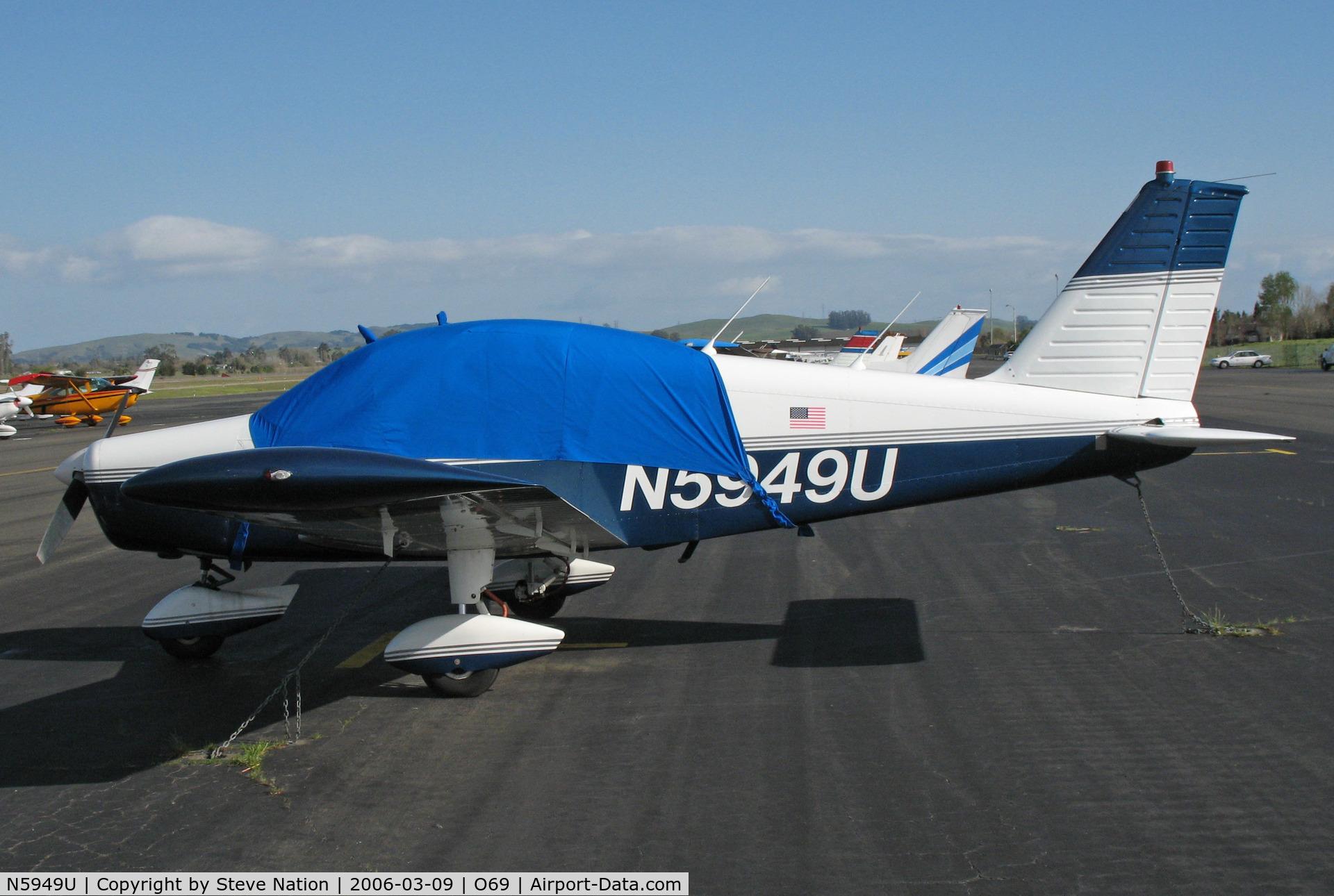 N5949U, 1970 Piper PA-28-140 C/N 28-26768, 1970 Piper PA-28-140 with cockpit cover @ Petaluma, CA