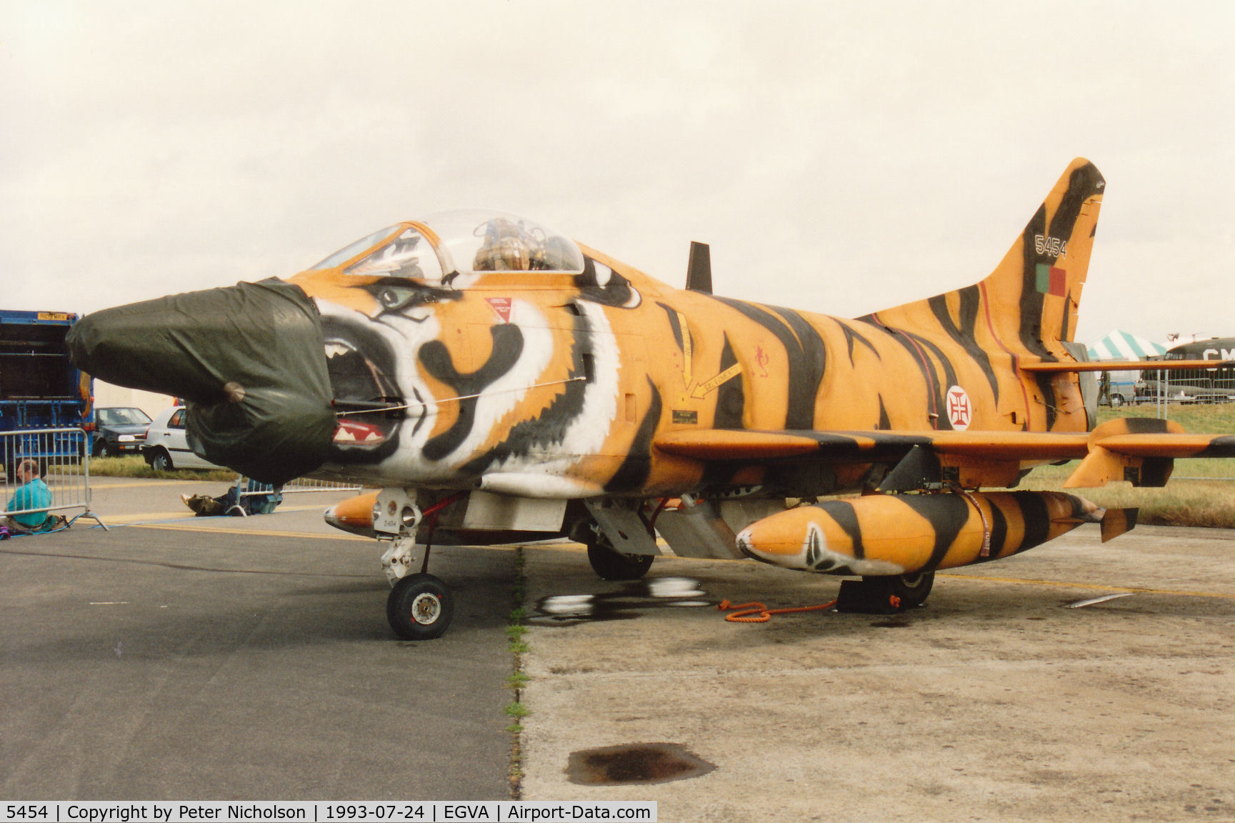 5454, Fiat G-91R/3 C/N D532, G-91R/3 of 301 Esquadron Portuguese Air Force on display at the 1993 Intnl Air Tattoo at RAF Fairford.