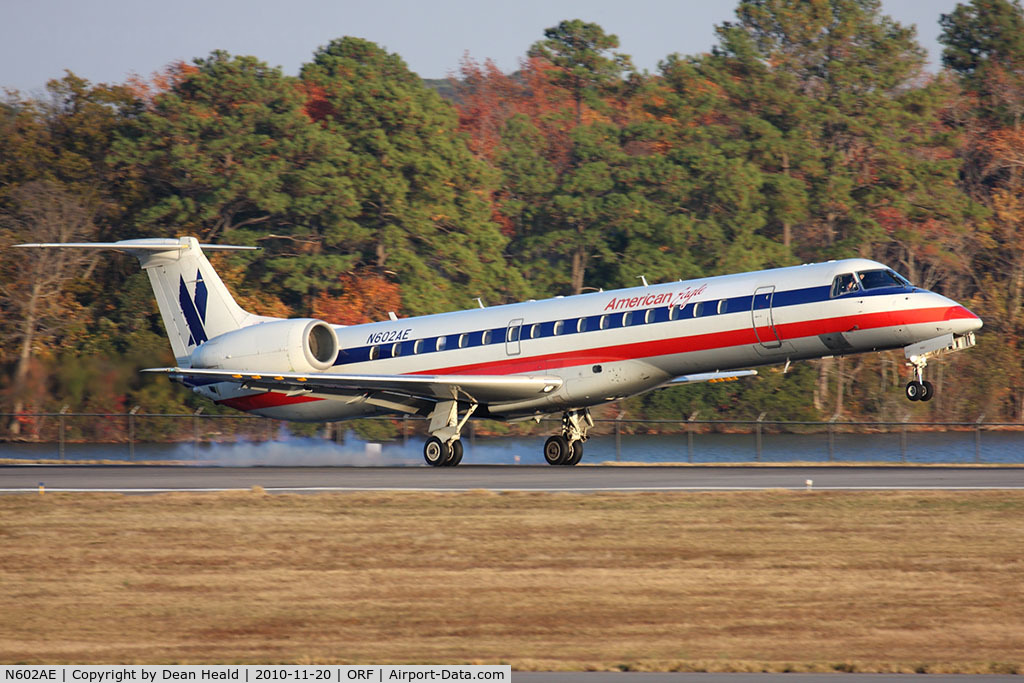 N602AE, 1998 Embraer ERJ-145LR (EMB-145LR) C/N 145048, American Eagle N602AE (FLT EGF3623) from Miami Int'l (KMIA) landing RWY 23.