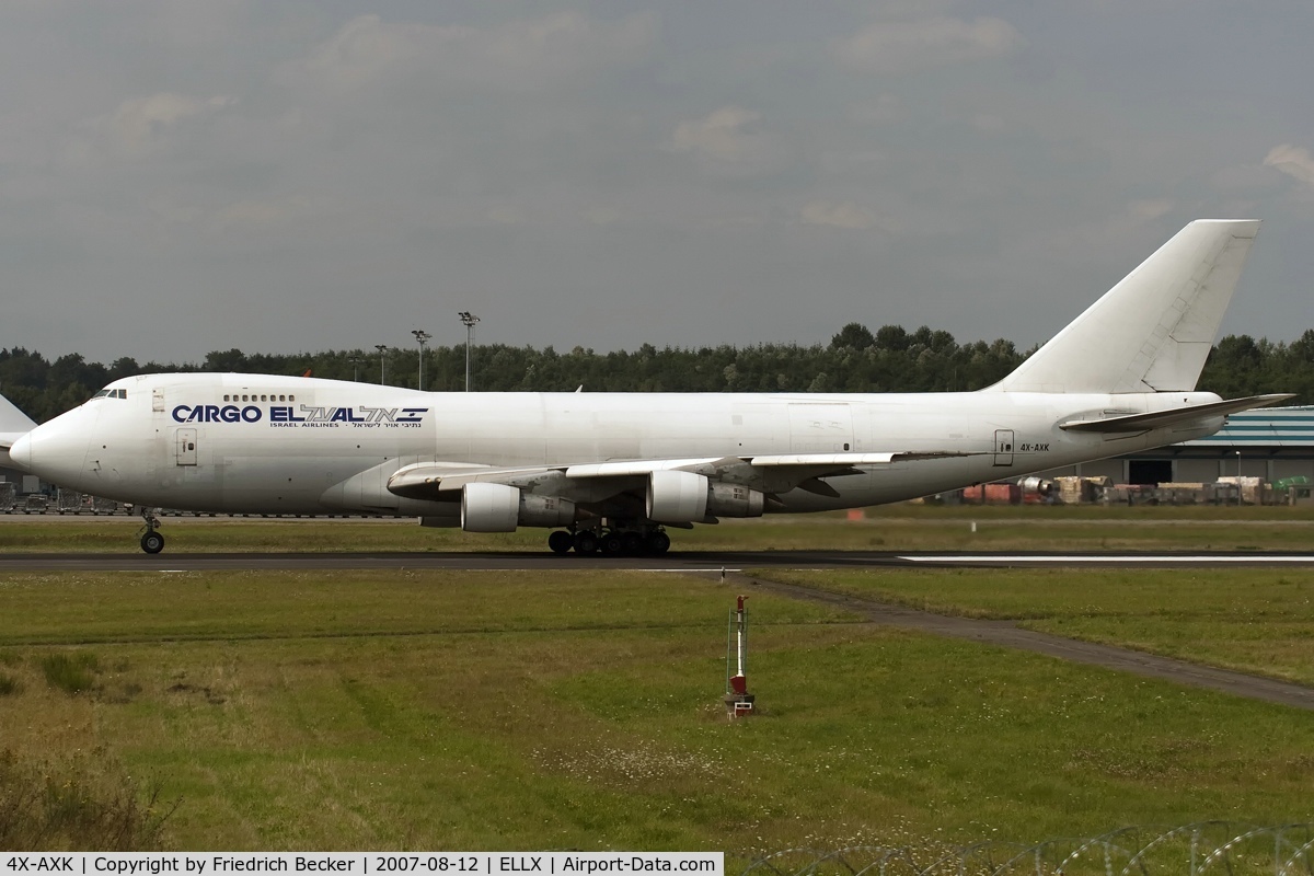 4X-AXK, 1980 Boeing 747-245F C/N 22151, departure via RW24
