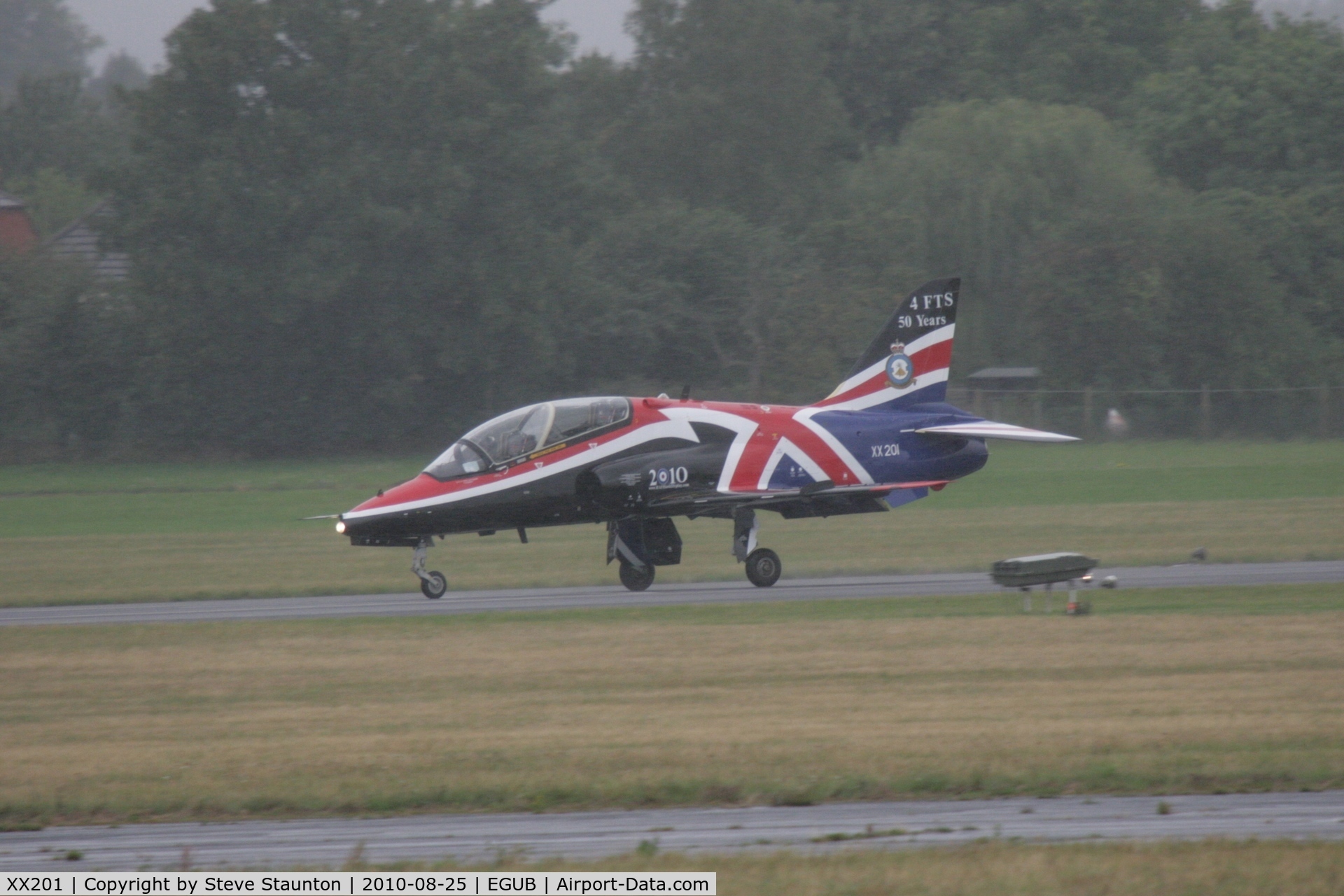 XX201, 1978 Hawker Siddeley Hawk T.1A C/N 048/312048, Taken at RAF Benson Families Day (in the pouring rain) August 2010.