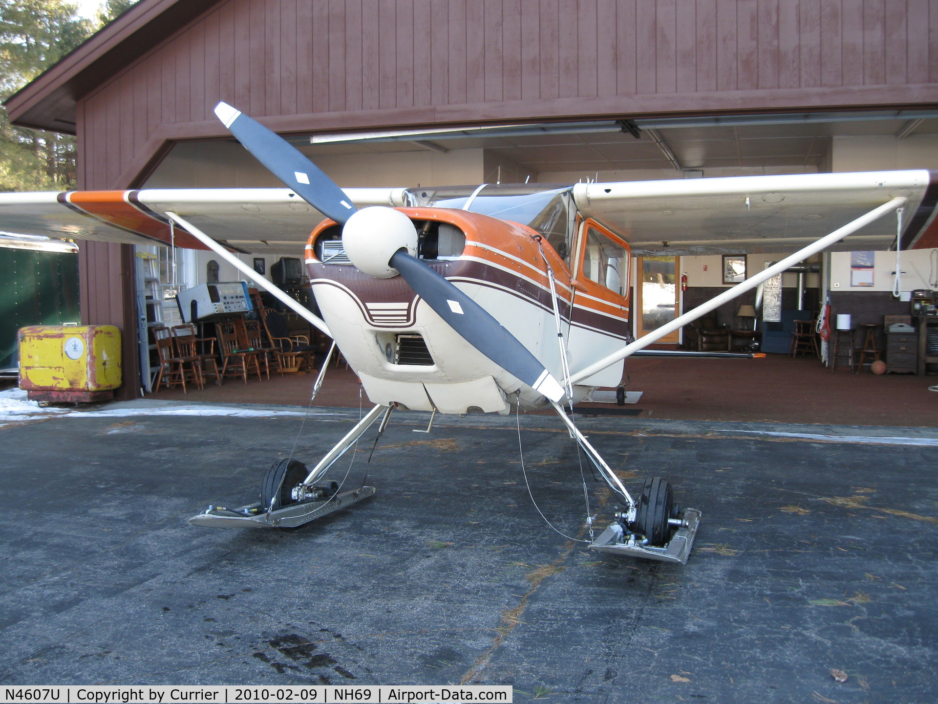 N4607U, Cessna 180 C/N 30251, Fitted with wheel skiis.