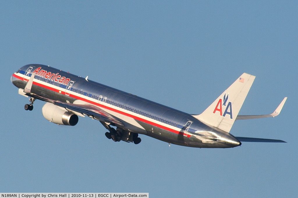 N189AN, 2001 Boeing 757-223 C/N 32383, American Airlines B757 departing from RW23R