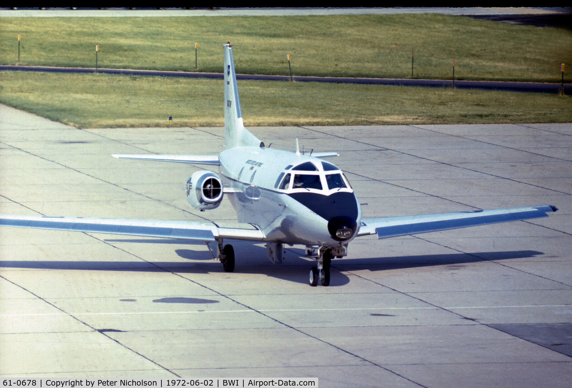61-0678, 1961 North American CT-39A Sabreliner C/N 265-81, T-39A Sabreliner taxying to the terminal at Baltimore's Friendship Airport in the Summer of 1972. Can any-one tell me which unit she belonged to please?