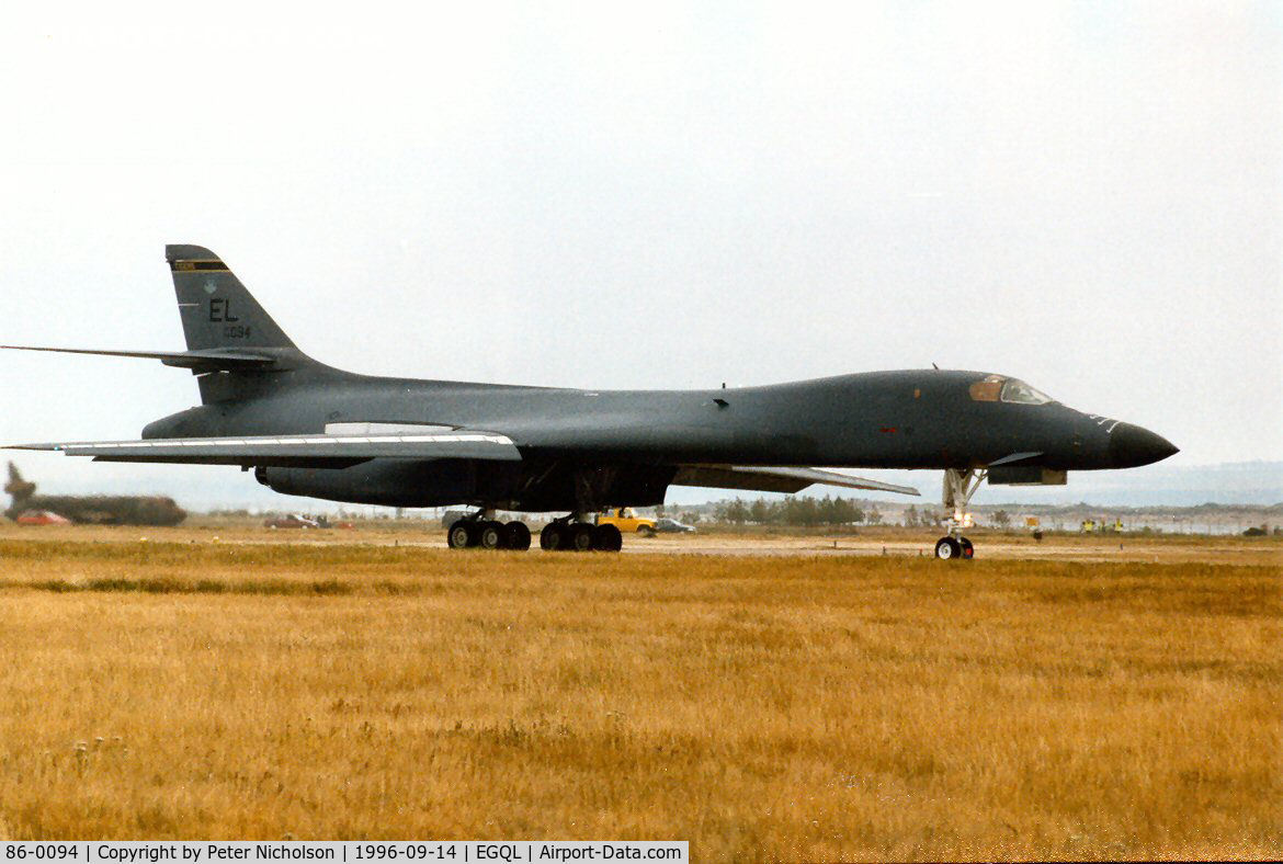 86-0094, 1986 Rockwell B-1B Lancer C/N 54, B-1B Lancer, callsign Bone 11, of 28th Bombardment Wing preparing to join the active runway at the 1996 RAF Leuchars Airshow.