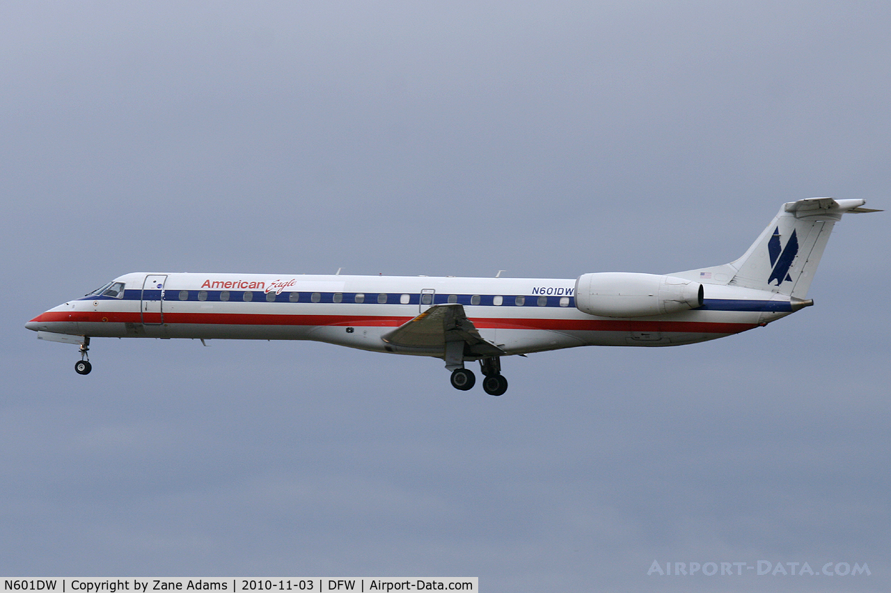 N601DW, 1998 Embraer ERJ-145LR (EMB-145LR) C/N 145046, American Eagle landing at DFW