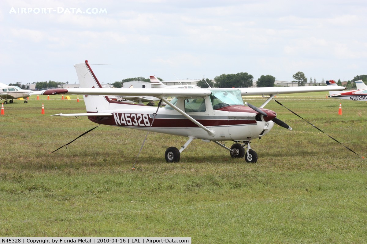 N45328, 1975 Cessna 150M C/N 15076846, Cessna 150M