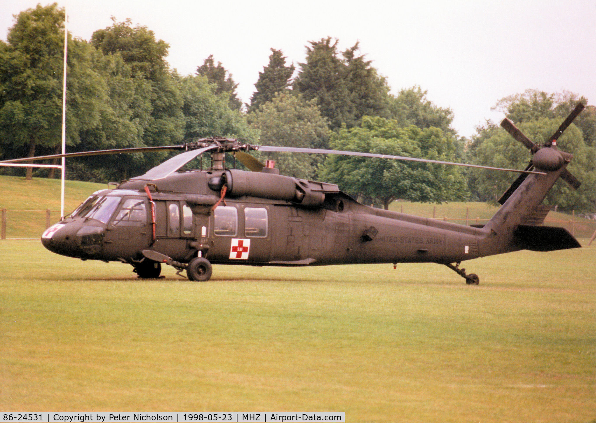 86-24531, 1986 Sikorsky UH-60A Black Hawk C/N 70.1037, UH-60A Blackhawk of the US Army's 45th Medical Company based in Germany on duty at the 1998 RAF Mildenhall Air Fete.
