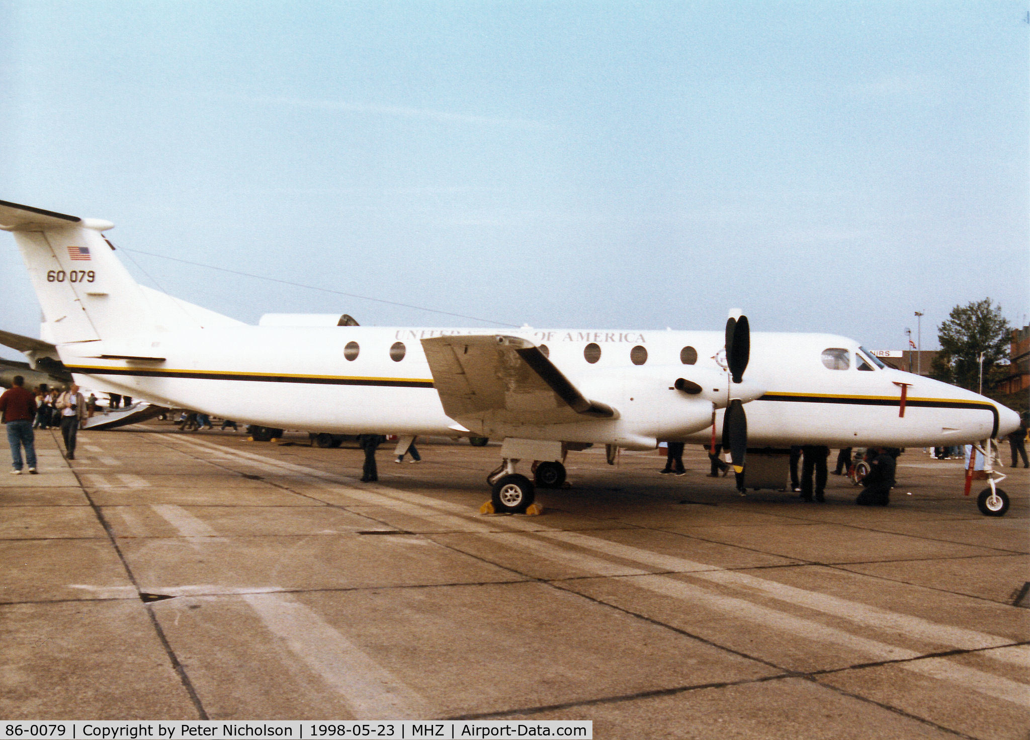 86-0079, 1986 Raytheon C-12J C/N UD-002, C-12J of the US European Command on display at the 1998 RAF Mildenhall Air Fete.