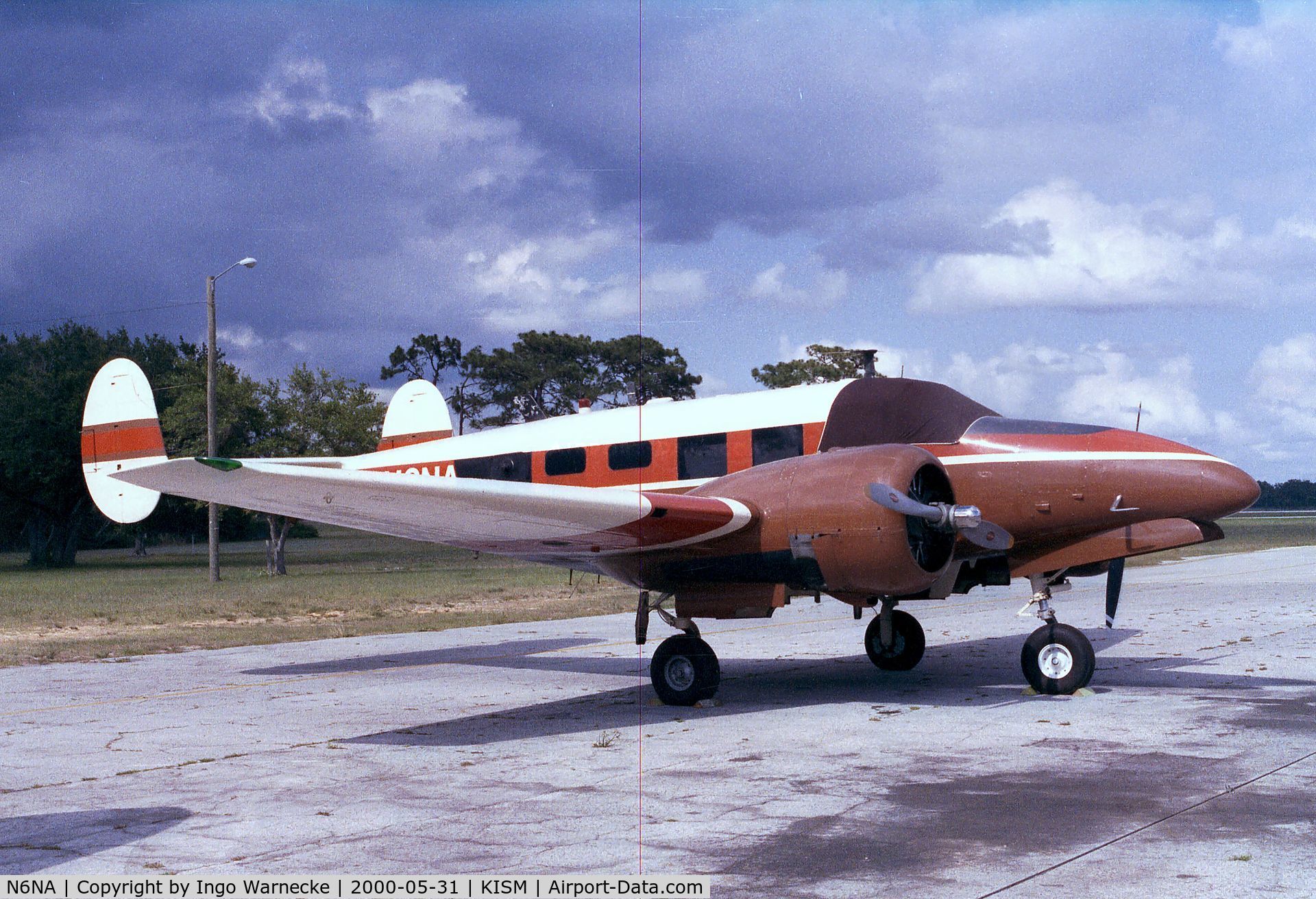 N6NA, 1952 Beech C-45H Expeditor C/N AF-817, Beechcraft C-45H at Kissimmee airport, close to the Flying Tigers Aircraft Museum