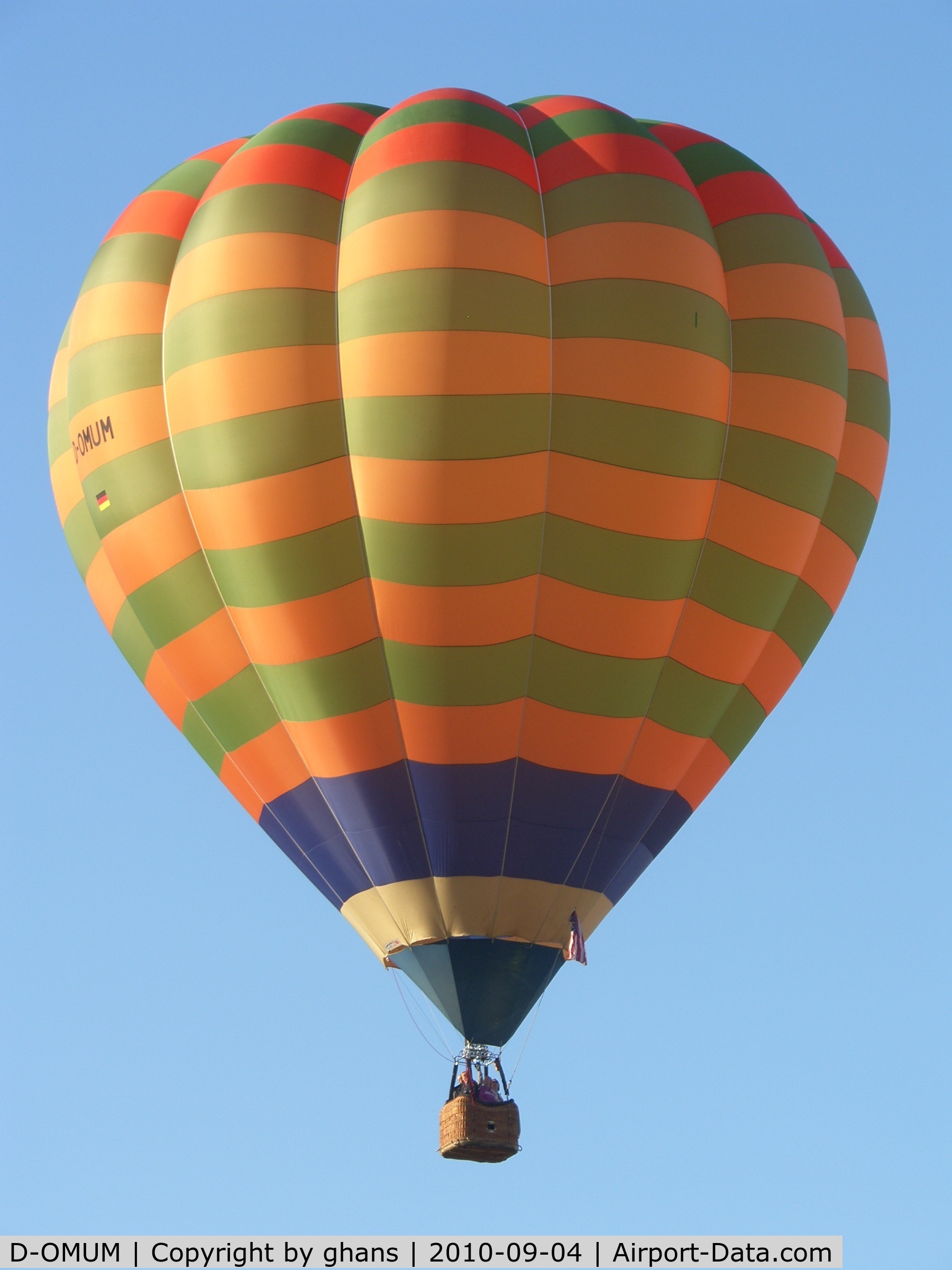 D-OMUM, 1997 Cameron Balloons O-105 C/N 4192, WIM 2010