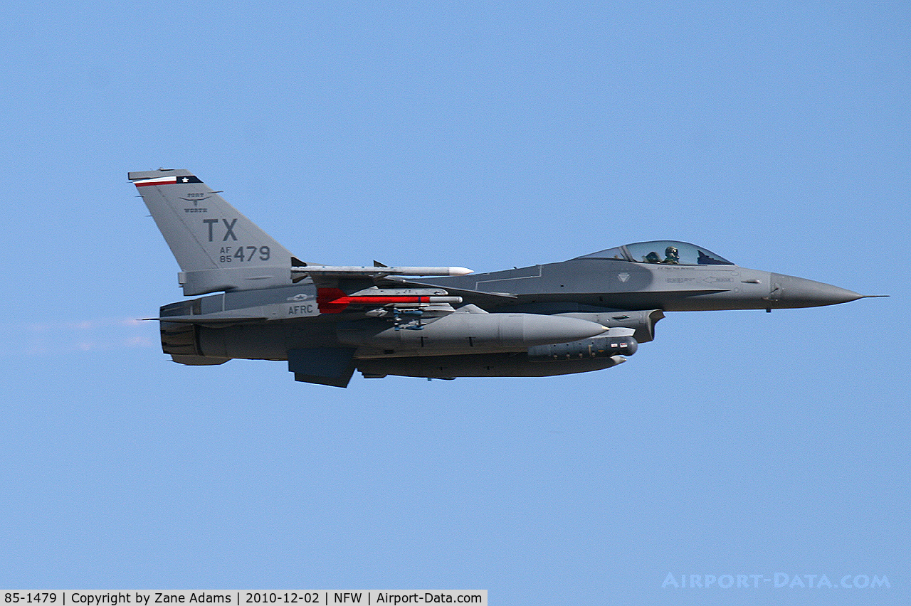 85-1479, 1987 General Dynamics F-16C Fighting Falcon C/N 5C-259, Departing NASJRB Fort Worth