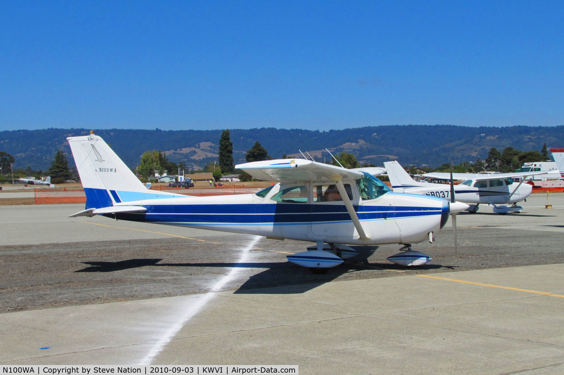 N100WA, 1964 Cessna 172E C/N 17251499, Sonora, CA-based 1964 Cessna 172E arriving @ 2010 Watsonville Fly-in