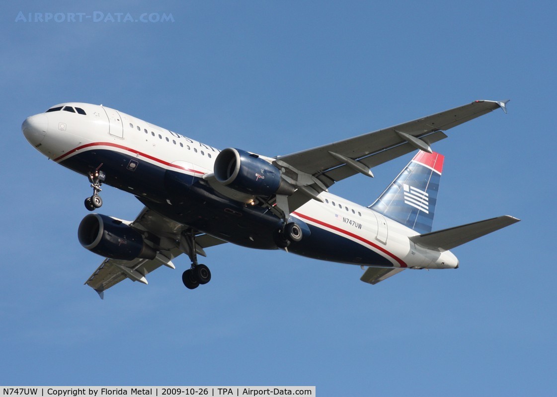 N747UW, 2000 Airbus A319-112 C/N 1301, US Airways A319