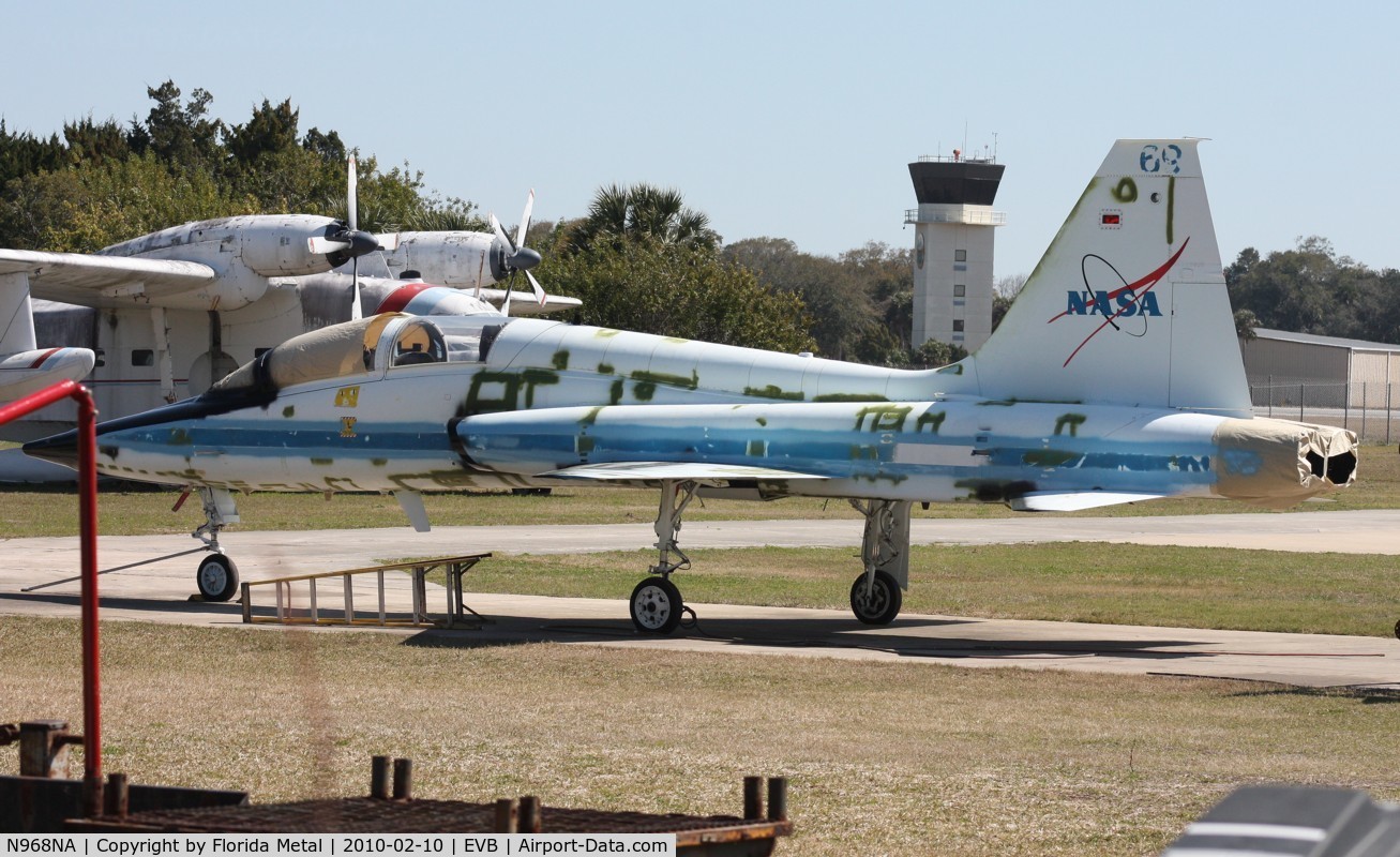 N968NA, 1965 Northrop T-38A C/N 65-10402, former NASA T-38