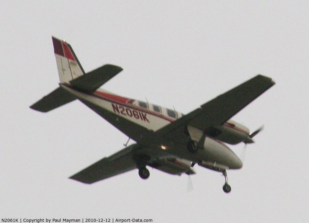 N2061K, 1978 Beech 58P Baron C/N TJ-161, Photographed from Blenheim Palace, Oxfordshire, England