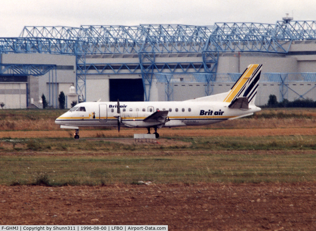F-GHMJ, 1988 Saab 340A C/N 340A-136, Taxiing to the Terminal...