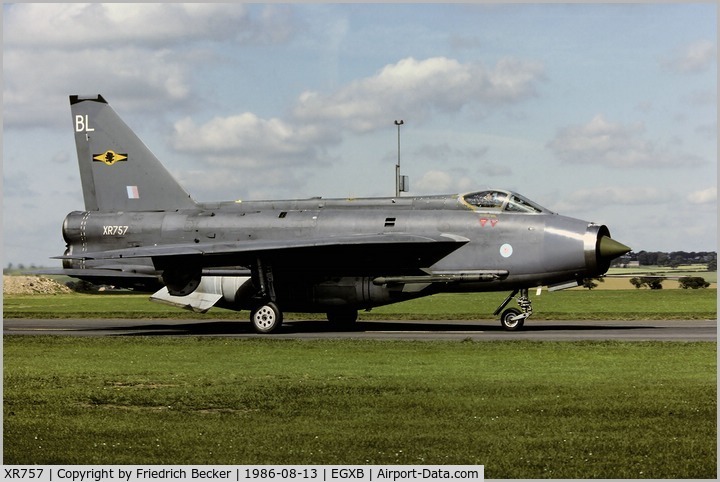 XR757, 1965 English Electric Lightning F.6 C/N 95222, taxying to the active