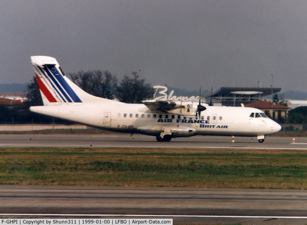 F-GHPI, 1990 ATR 42-300 C/N 214, Ready for take off rwy 15L