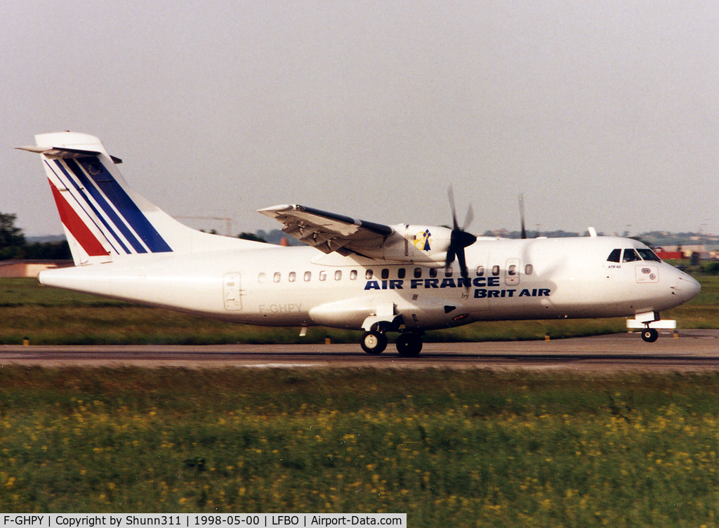 F-GHPY, 1992 ATR 42-201 C/N 321, Landing rwy 15R in Air France c/s with 'by Brit'Air' titles