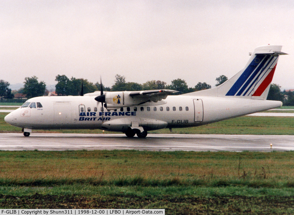 F-GLIB, 1986 ATR 42-300 C/N 025, Landing rwy 33L in Air France by Brti'Air titles...