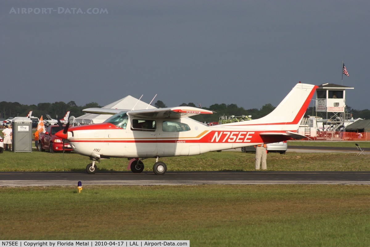 N75EE, 1975 Cessna 210L Centurion C/N 21060837, C210L